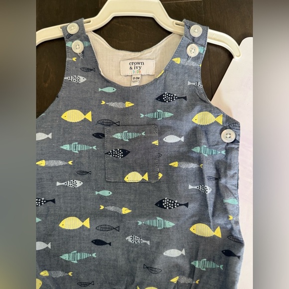 Crown & Ivy Blue Fish Print Baby Romper - Picture 3 of 3